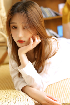 女邻居